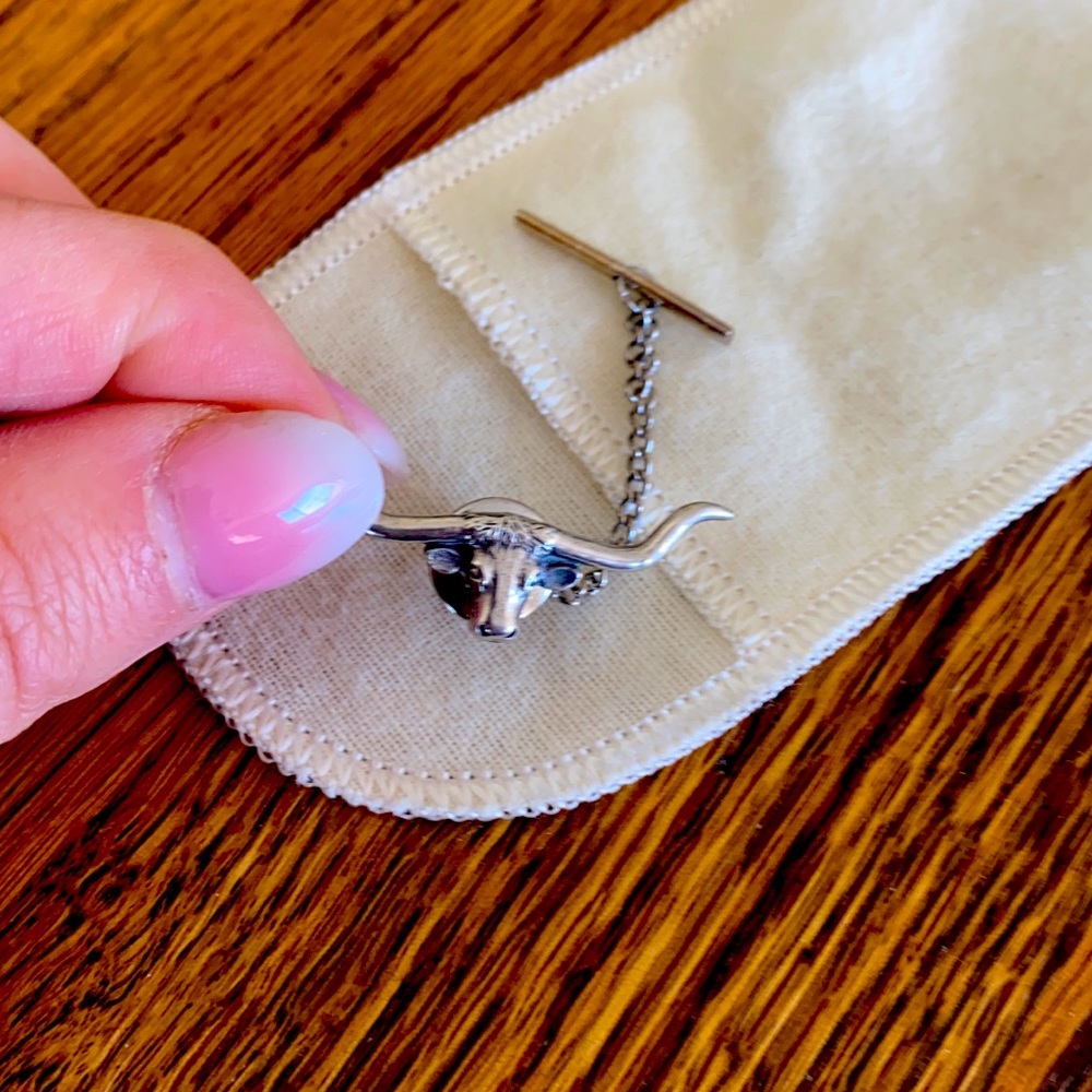James Avery Tie/lapel pin